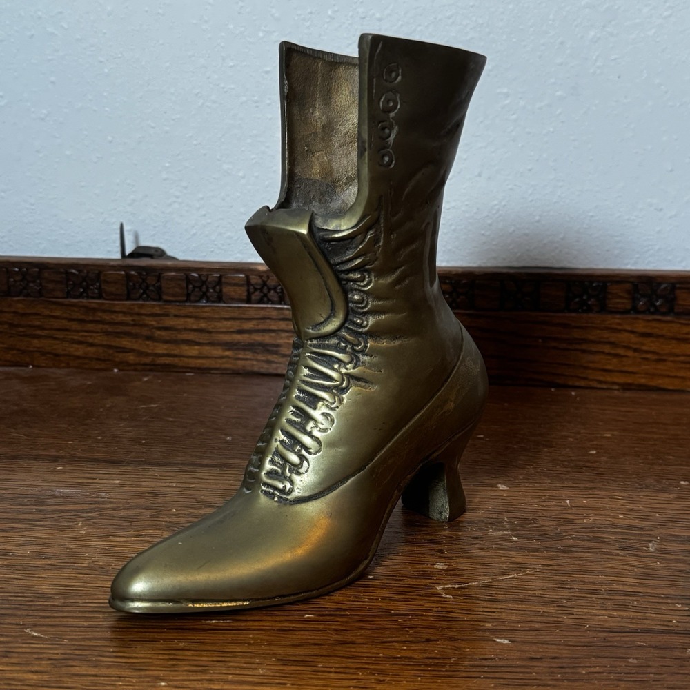 Vintage Brass Boot Match Holder Striker Victorian Style Shoe